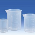 BECHER EN POLYPROPYLENE 100 ML