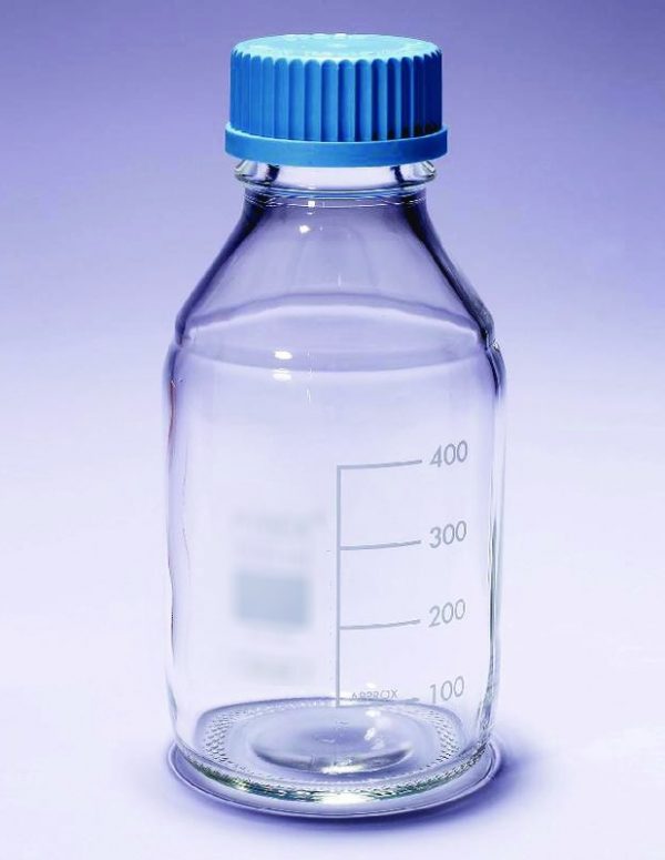 FLACON ISO EN VERRE BOROSILICATE 3.3 GRADUE 100 ML + BOUCHON