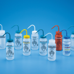 PISSETTE LDPE ETIQUETEE MENTION DE DANGER LOT ASSORTIE – 500 ML